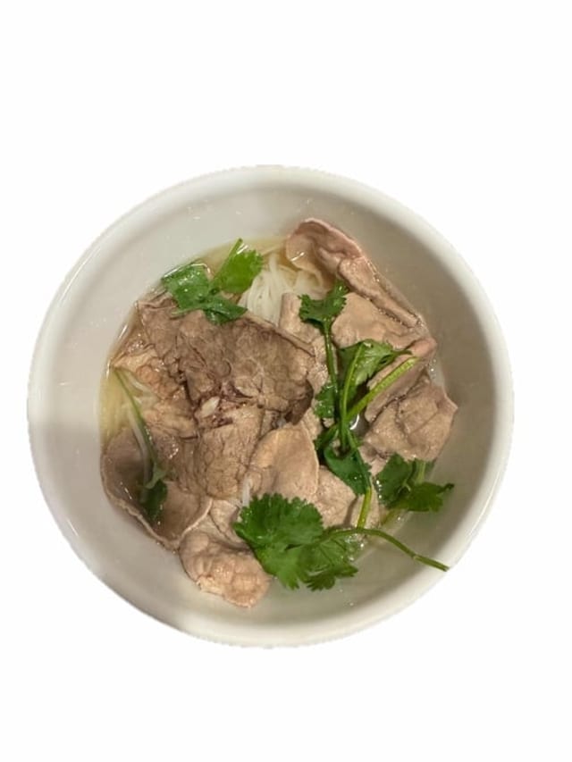 P2-Rare Eye-Round Steak & Well-Done Brisket Soup.