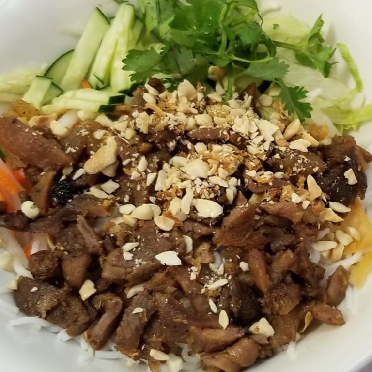 Delicious Spring Rolls: A Fresh Vietnamese Favorite